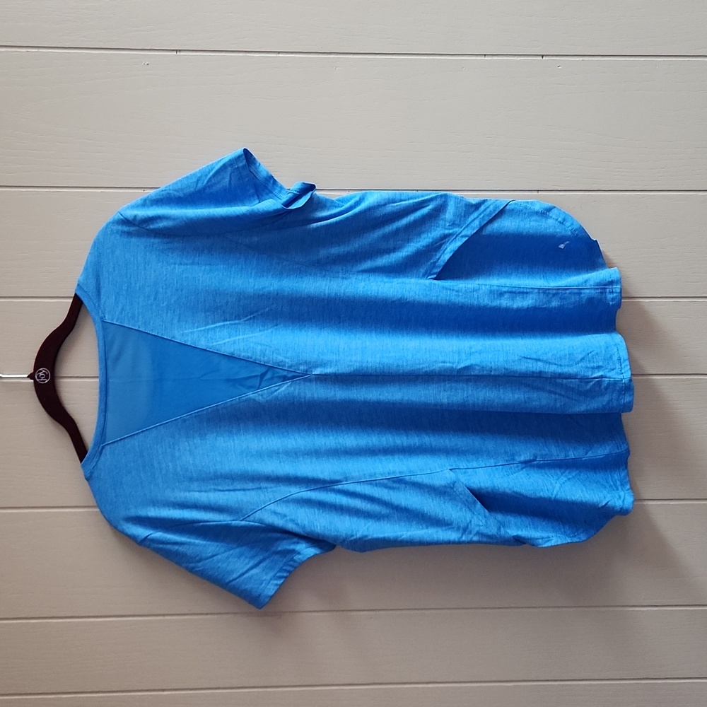 Active Tee - Picture 4 of 6